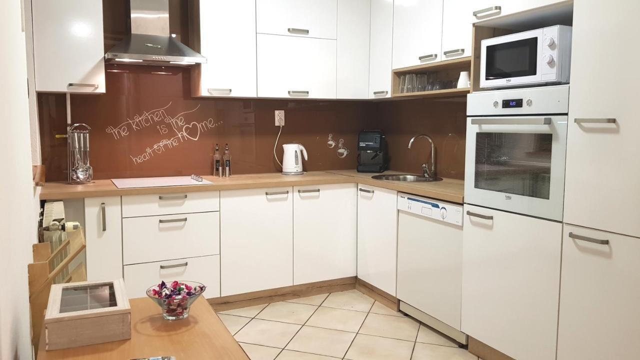 Cobanija Apartment *